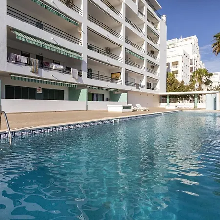 Miral 2 - Beach Front Apartment With Pool Quarteira Exterior photo